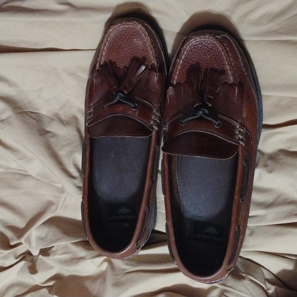 Size 8M men's brown Dockers brand loafers worn a few times but still in like new